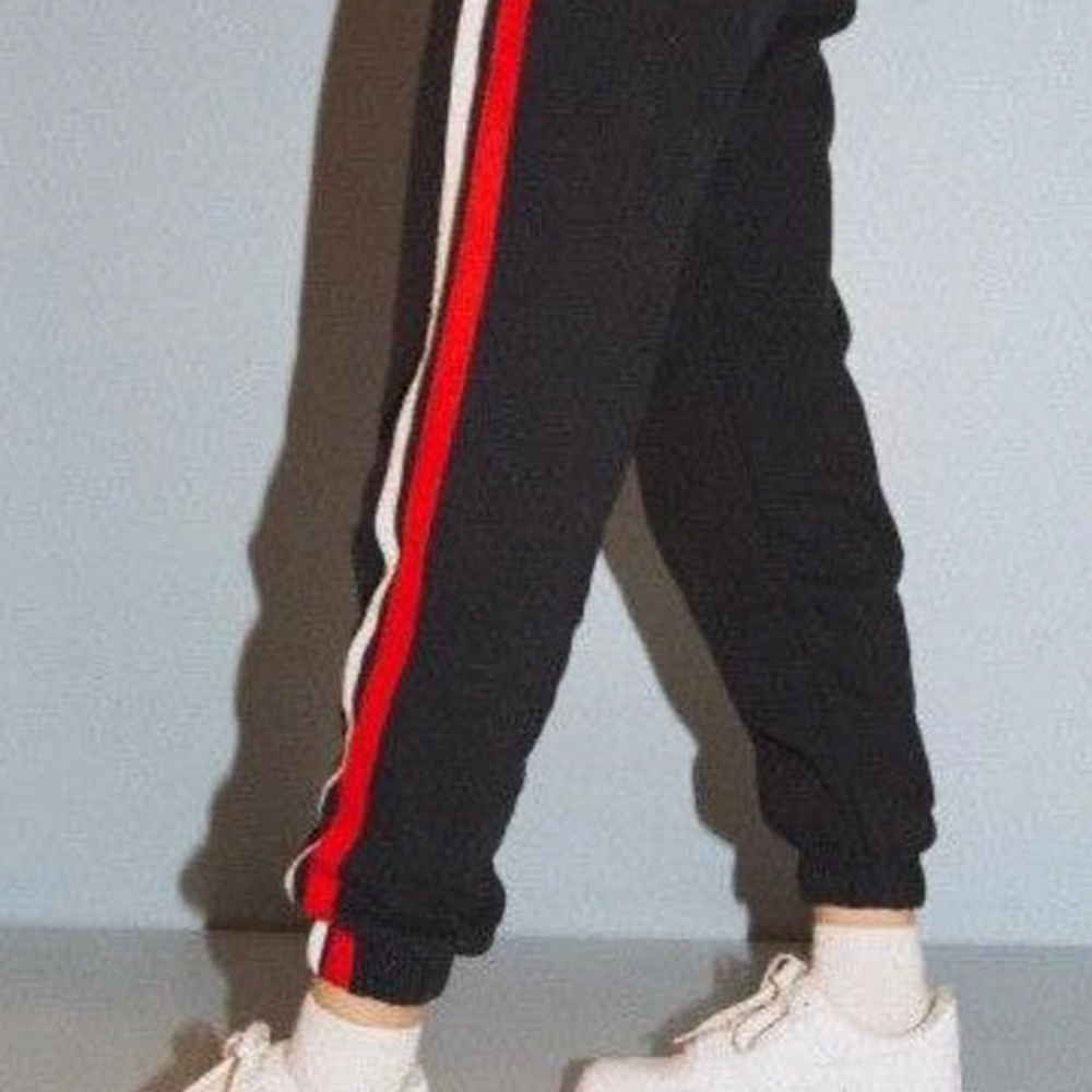 Brandy Melville Sweat Pants Navy Blue